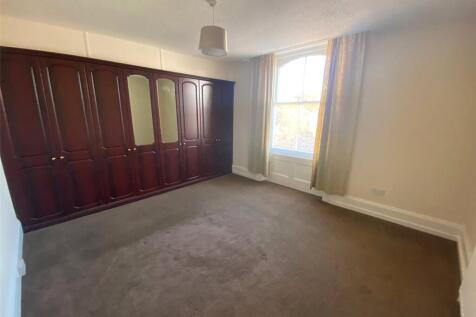 Pierremont Crescent, Darlington, Durham, DL3 photo 5