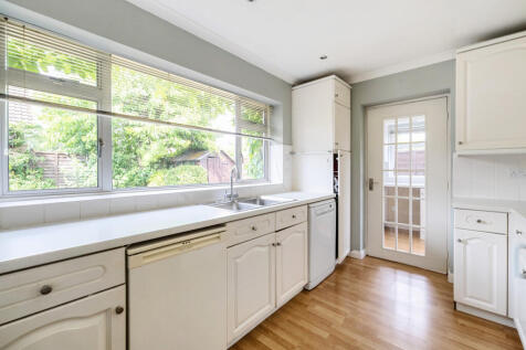 1295703-68308aa0e...