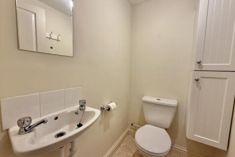 Downstairs Cloakroom