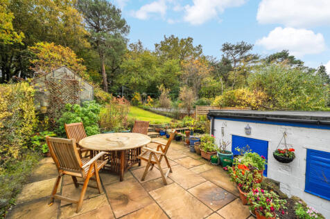 1371922-13-690229...