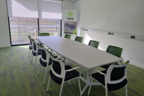 Serviced Office to rent Image 6