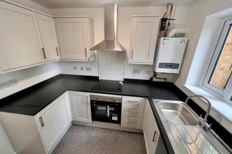 2-bed house on Taylor Close, Fishtoft, BOSTON, £775/mo
