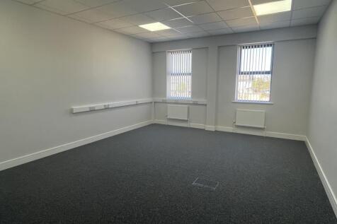 300 sqft office