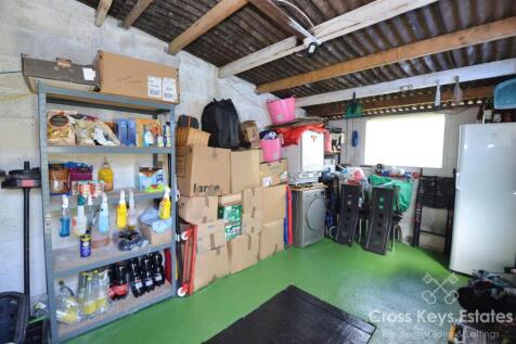 Garden &amp; Garage