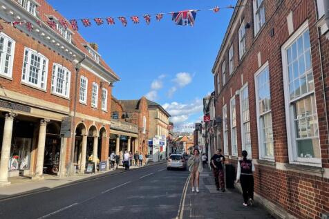 PHOTO 3  33 The Borough Farnham.jpg