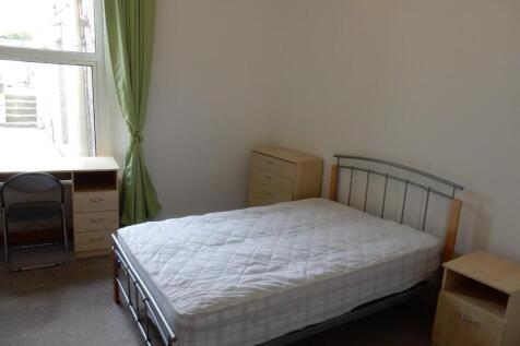 40 FH Bedroom 2 a.JPG