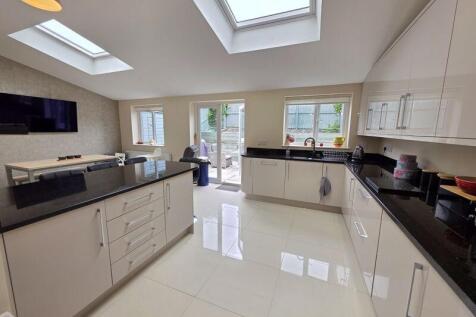 Kitchen/Breakfast/Family Room Additio...