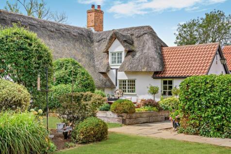 Rear Courtyard