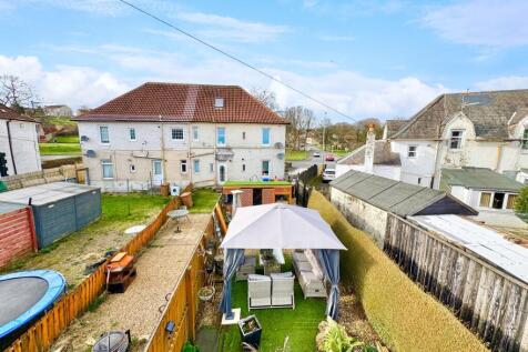Dalry Road, Kilbirnie rear garden shot
