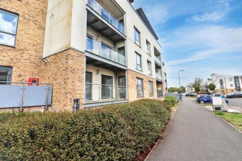 170 Hammonds Drive, Peterborough, Cambridgeshire PE1 5AX