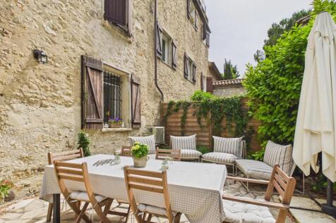 Property Image 1