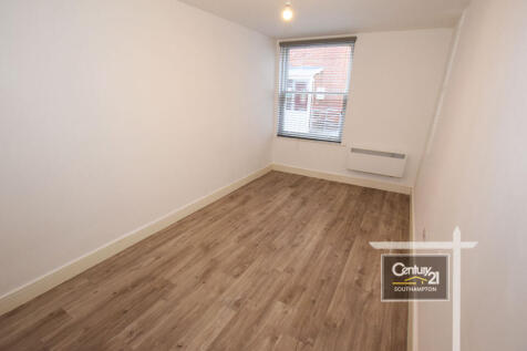 |Ref: R152840|, The Old Chambers, Southampton, SO15 2YL photo 4