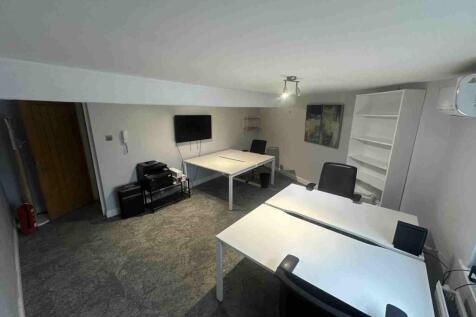 Office to rent Image 4