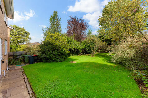 10 GOOSEBROOK CLOSE-28.jpg