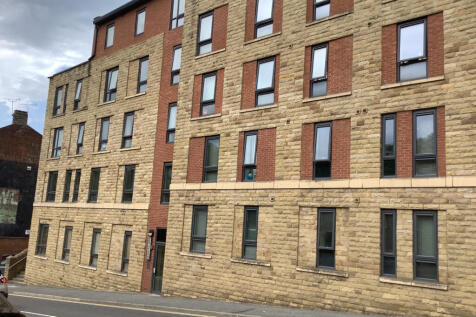 2-bed flat on Liberty View, Chapel Hill, Morley, Leeds, £646/mo