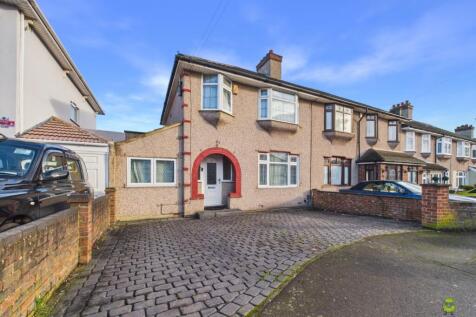 Presented by Clinton at EweMove Bexleyheath and Da