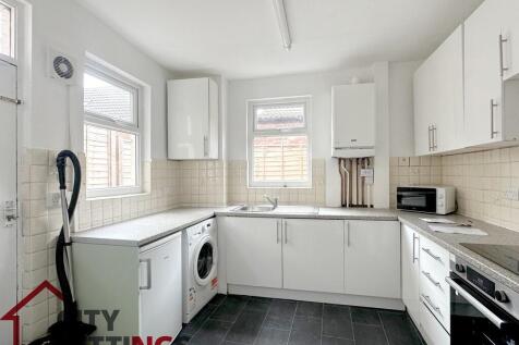 Lenton Boulevard, Lenton photo 5