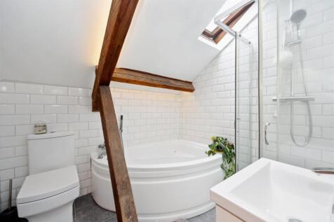 Family Bath/Shower Room