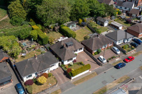 31 Campbell Avenue-81