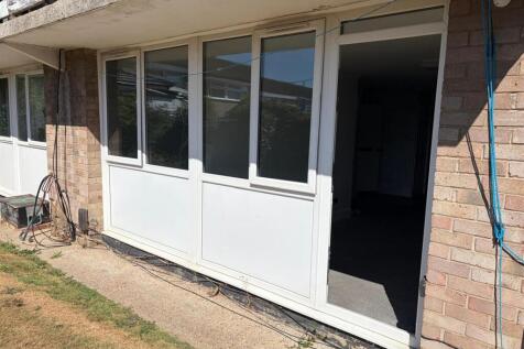 Lounge Door
