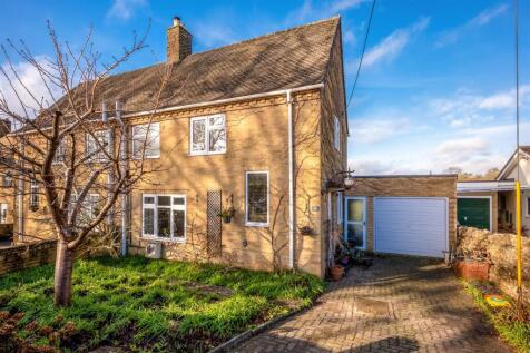 16 Nine Acres Lane 20263-2.jpg