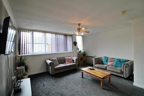Living Room.JPG