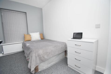 23 - 38 Queensberry.jpg