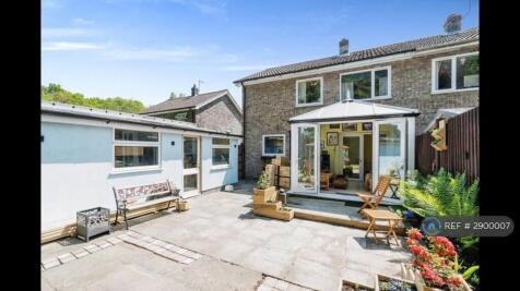Enclosed Back Garden