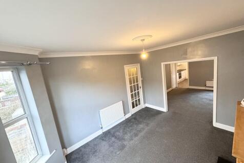 132 Carlton Road  photo 4