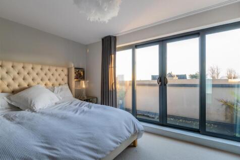 8 The Crescent-35.jpg