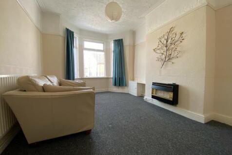 Woodchurch Lane, Prenton, Wirral, Merseyside, CH42 photo 3