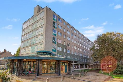 59 Croydon House, Gloucester Road, Tottenham, London N17 6LL