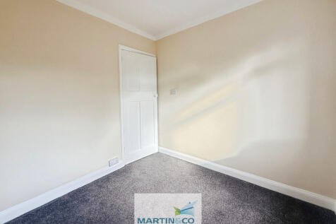 a658d1d0--4DDF-BB...