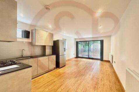 Kitchen reception.jpg