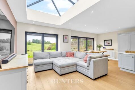 Heywood Old Road (27).jpg