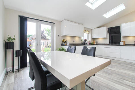Kitchen/Diner/Family Room