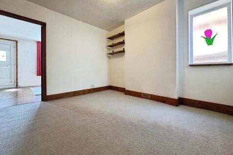 Ashdon Road, Saffron Walden photo 3