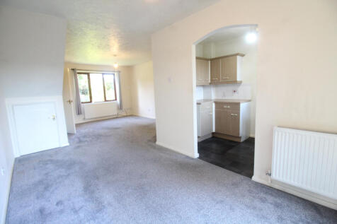 Holland Close, Whitwick, Coalville, Leicestershire photo 4