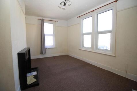 a Rosemary Road, Clacton-on-Sea photo 3