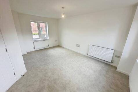 Twizel Crescent, Manthorpe, Grantham photo 5