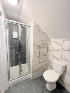 Modern Studio Flat to Rent on Lea Bridge Road, E5