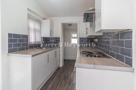 Kitchen image 2