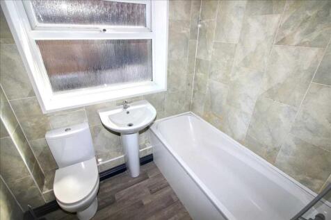 Rosalind Avenue, Bedlington photo 5