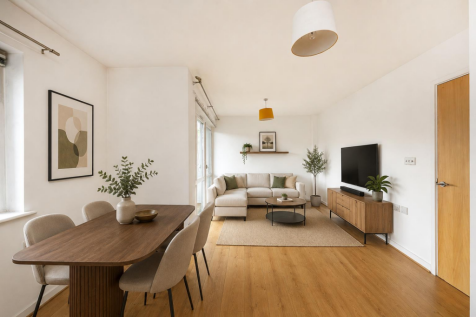Sitting &amp; Dining Area (Virtually Staged)