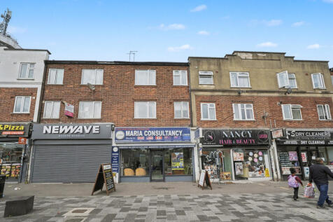 990 Uxbridge Road, Hayes, Greater London, UB4 0RL