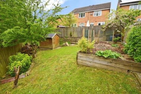 ebd8cf82-Garden 2...