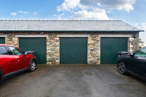 Garage &amp; Park...