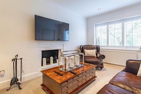 85  High Road (16).jpg