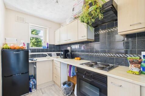 CAM03582G0-PR0121...