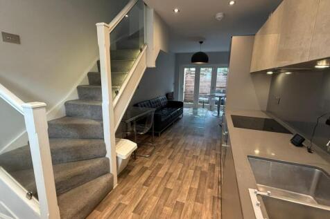 WhatsApp Image 2025-08-29 at 11.18.33 AM (1).jpeg